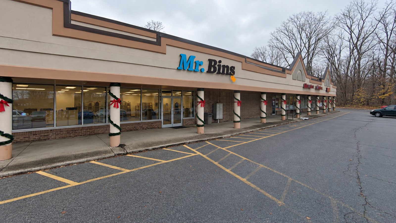 Mr. Bins Fishkill, NY storefront